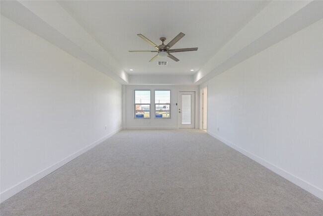 Building Photo - 21201 Scissor Tail Ln