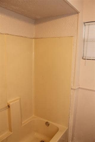 Building Photo - 531 W Spurgeon St