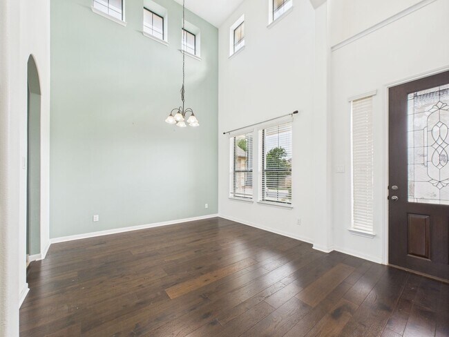 Building Photo - Sendero Springs