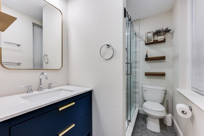 Building Photo - 86 Jersey St