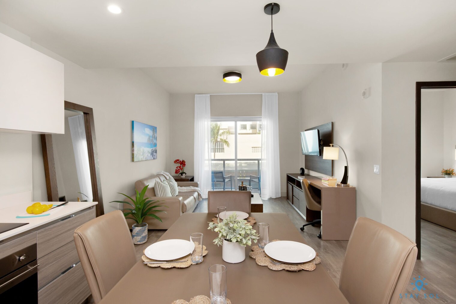 Building Photo - 777 N Ocean Dr