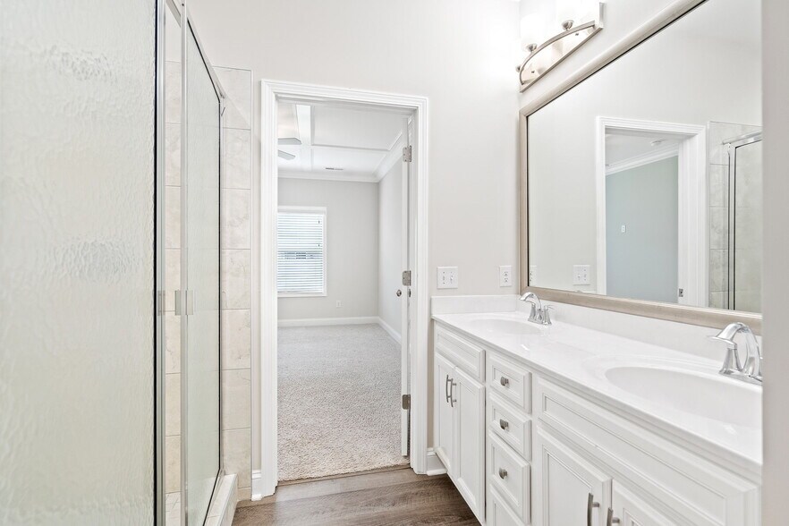 Building Photo - 6531 Knob Creek Dr