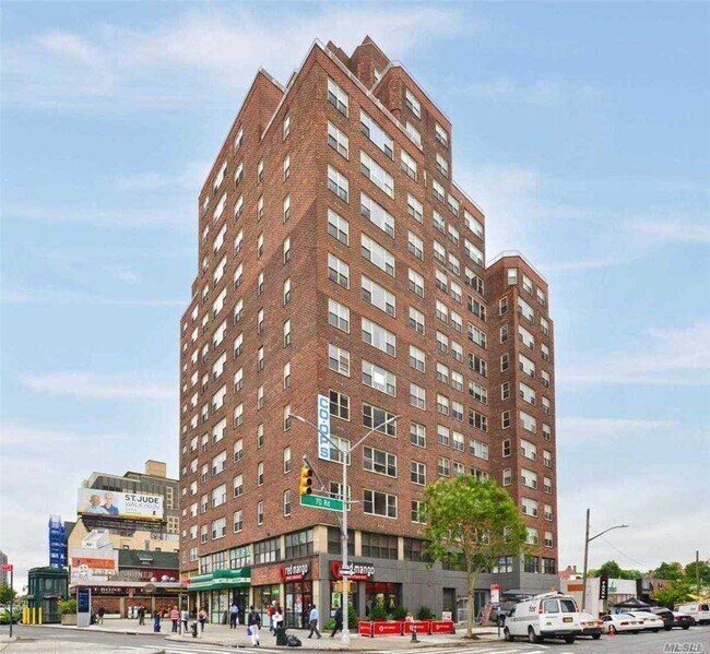 Primary Photo - 10740 Queens Blvd