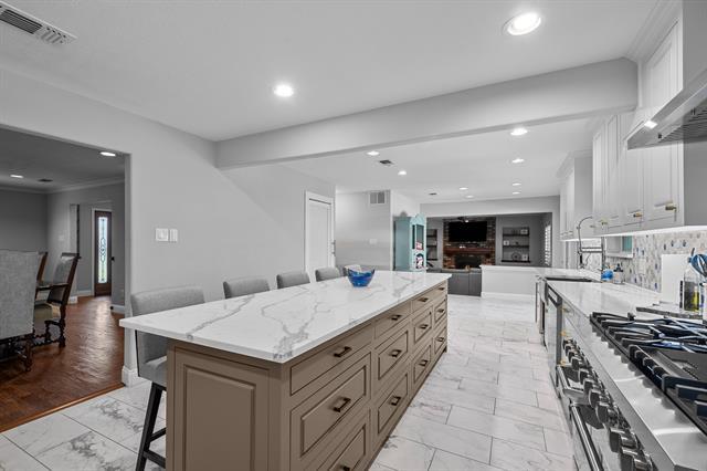 Building Photo - 3621 Welwyn Way Dr