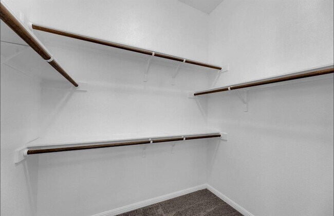 Building Photo - 9944 Comely Bnd