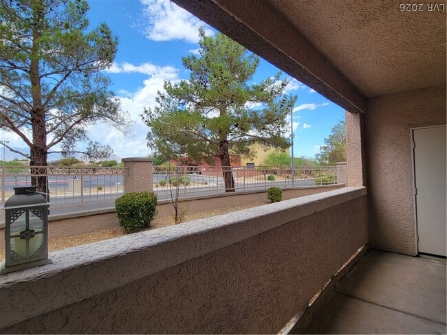 Building Photo - 1505 Blackcombe St