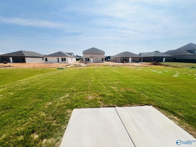 Building Photo - 16830 Orleans Dr