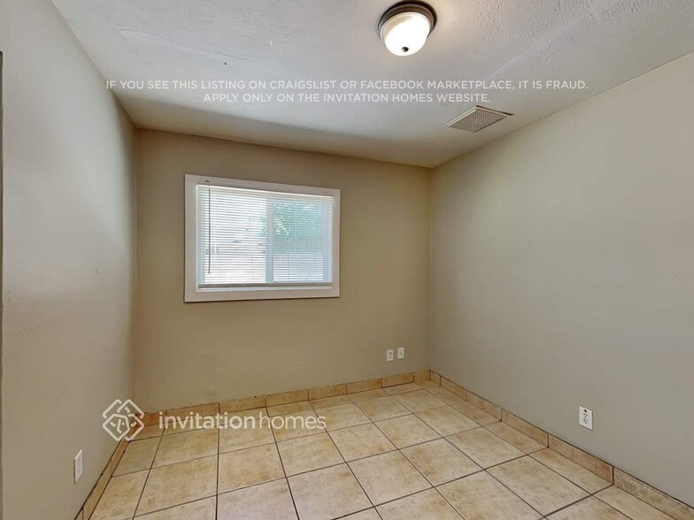 Building Photo - 6116 W Monterey Way