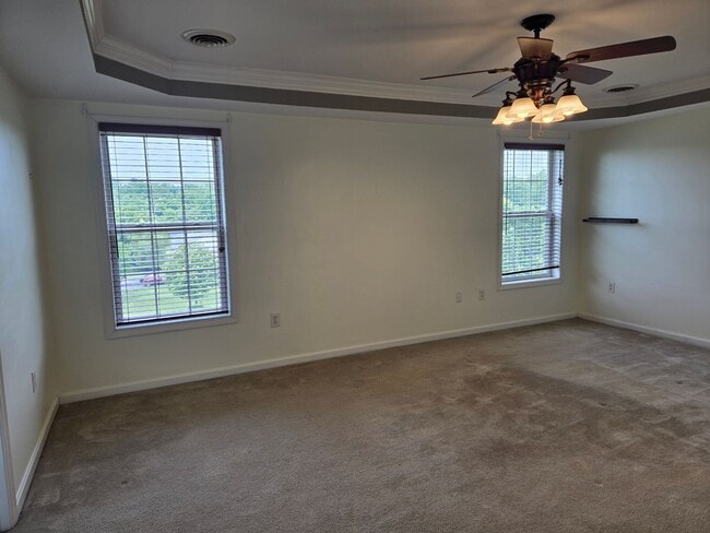 Building Photo - 3 Bed, 2.5 Bath Single Family Home in Mart...
