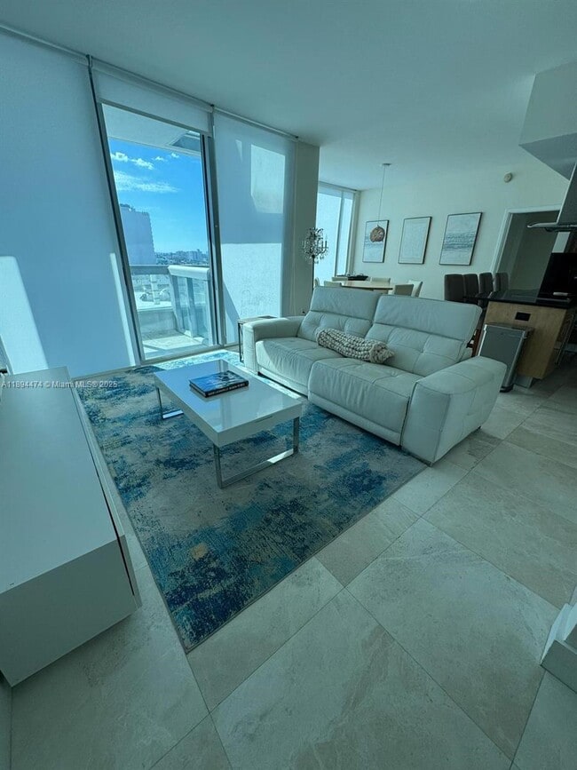 Building Photo - 6899 Collins Ave