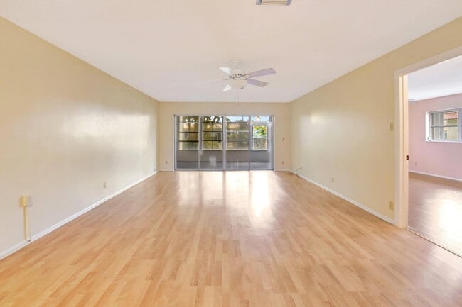 Building Photo - 5730 Fernley Dr E