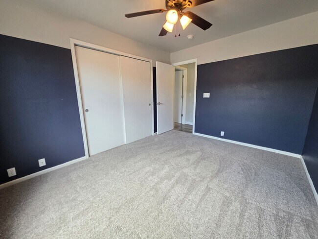Building Photo - Stunning 3 Bed 3 Bath Home Near Stetson Hills!!