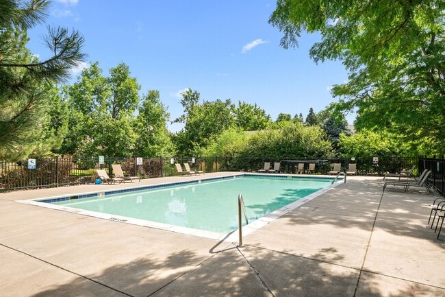 Building Photo - Updated 1BD/1BA Condo in DTC – Available Now!