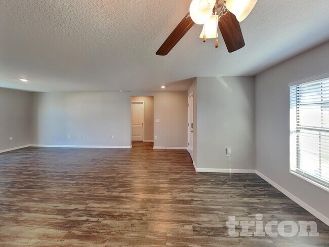 Building Photo - 3170 Courtland Blvd