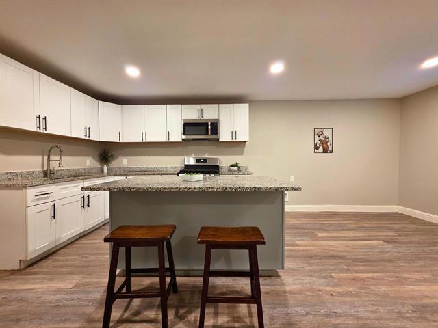 Building Photo - 3913 Chenault St