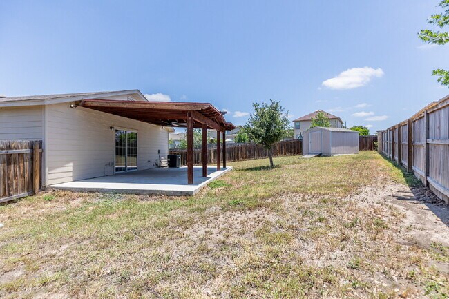 Building Photo - 8434 Miners Point