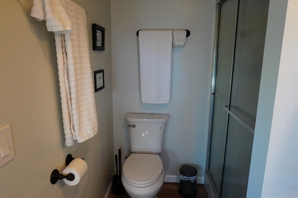 Building Photo - 7265 N Bridle Path