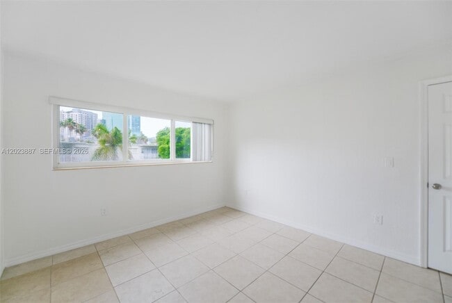 Building Photo - 7737 SW 88th St