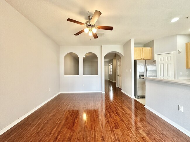 Building Photo - 4129 Via Piedra Cir
