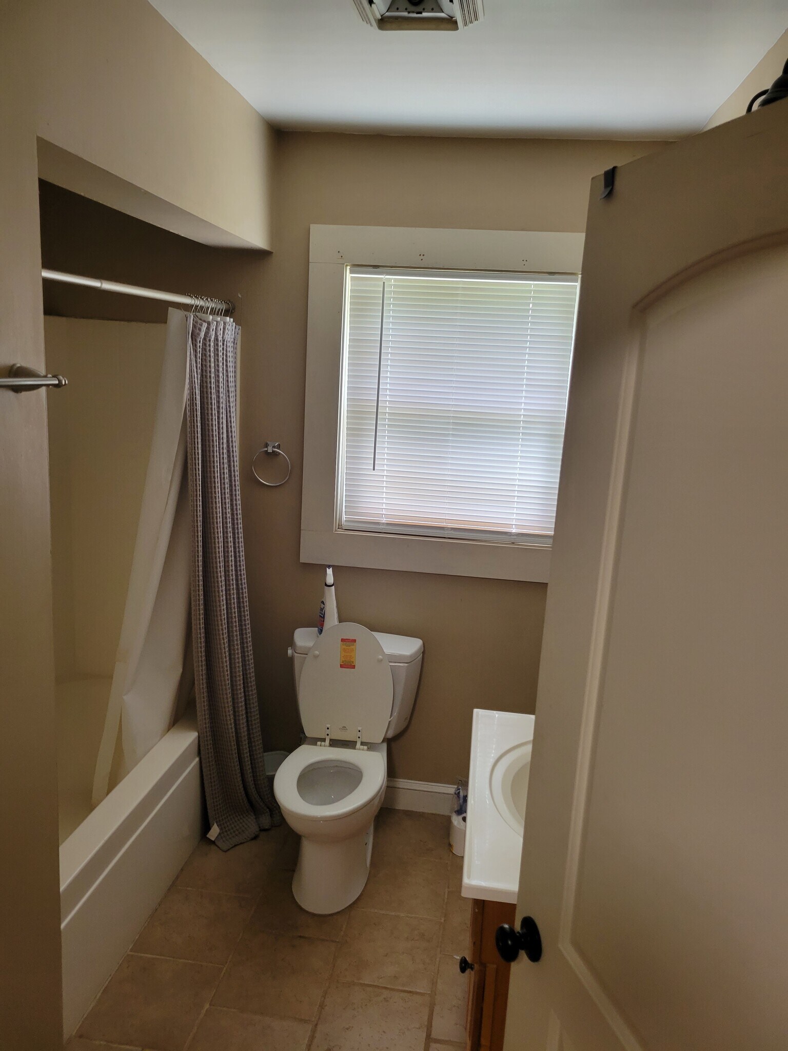 Building Photo - 202 Clemson St