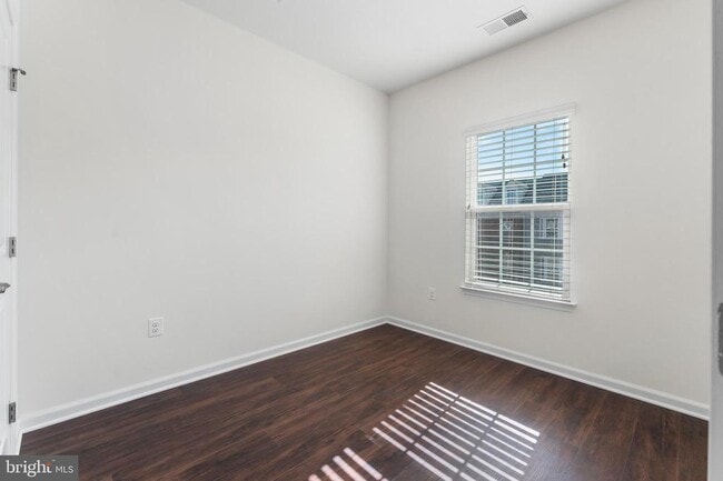 Building Photo - 8105 Kyne Millers Way