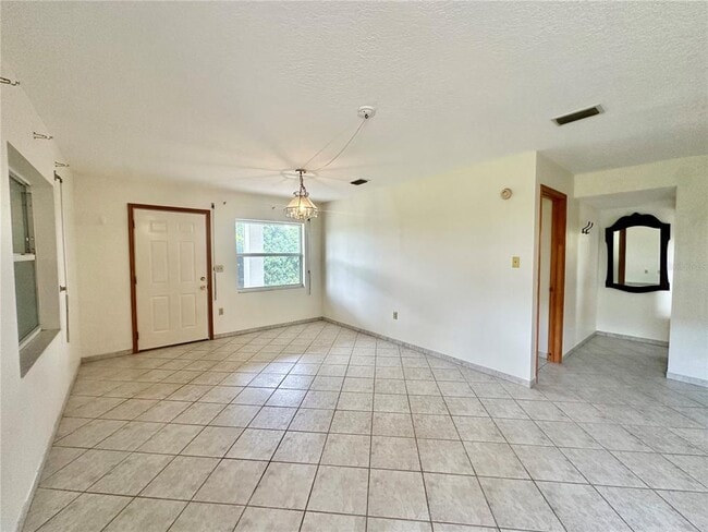 Building Photo - 709 S Lake Starr Blvd