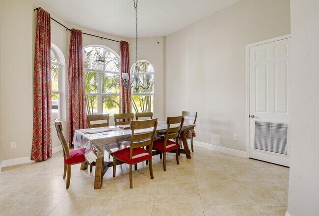 Building Photo - 14094 43rd Rd N