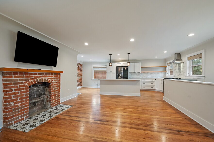 Building Photo - 2636 Vrain St