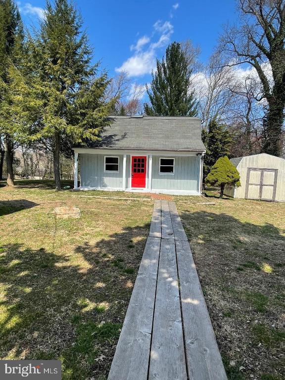 Primary Photo - 624 Walker Rd