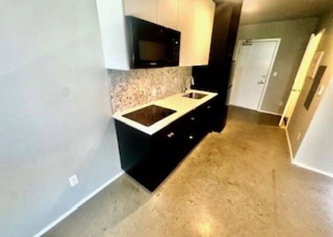 Interior Photo - Phinney Flats
