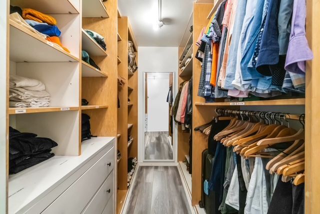 Building Photo - 1015 Kings Rd