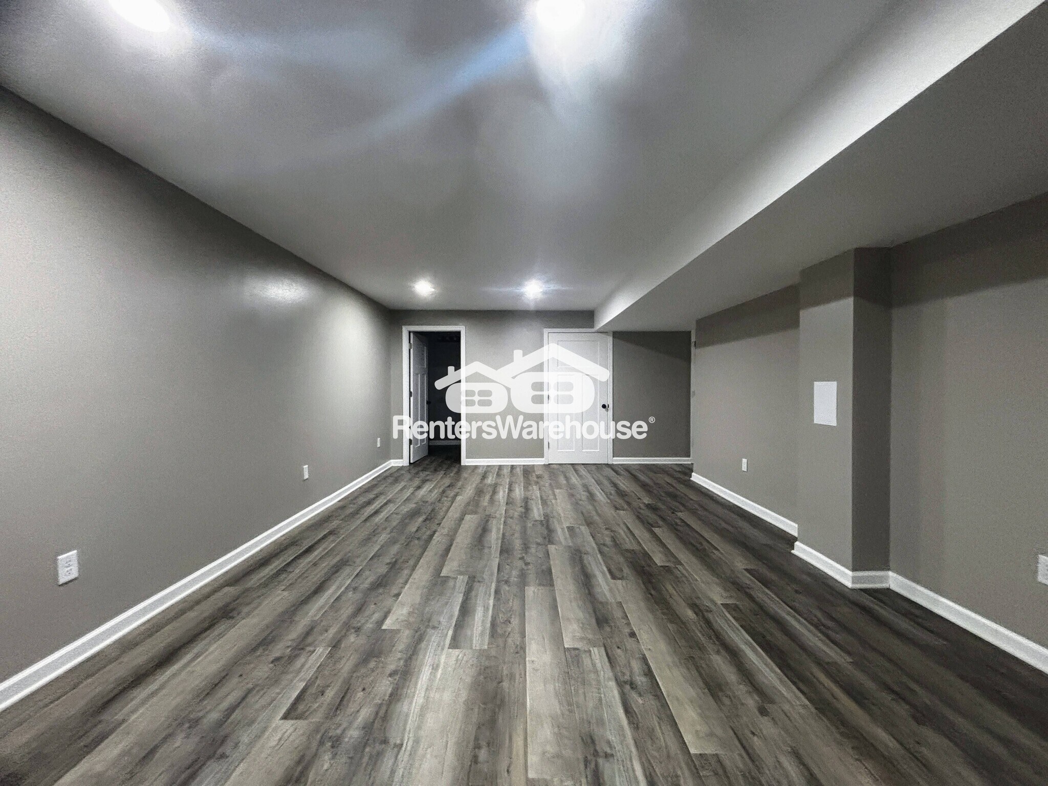 Building Photo - 20 NE Badger Ln