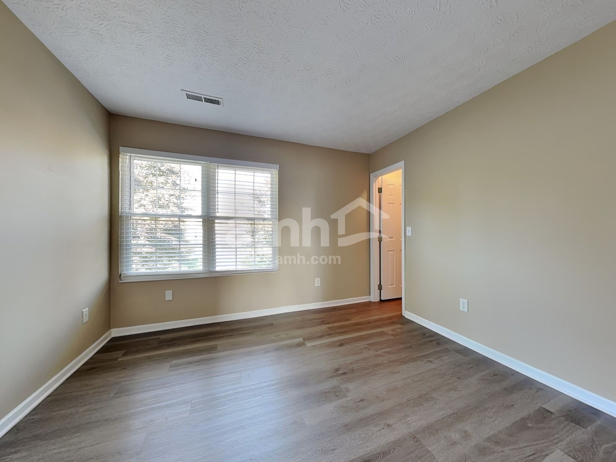 Building Photo - 6957 Spring Farm Ct
