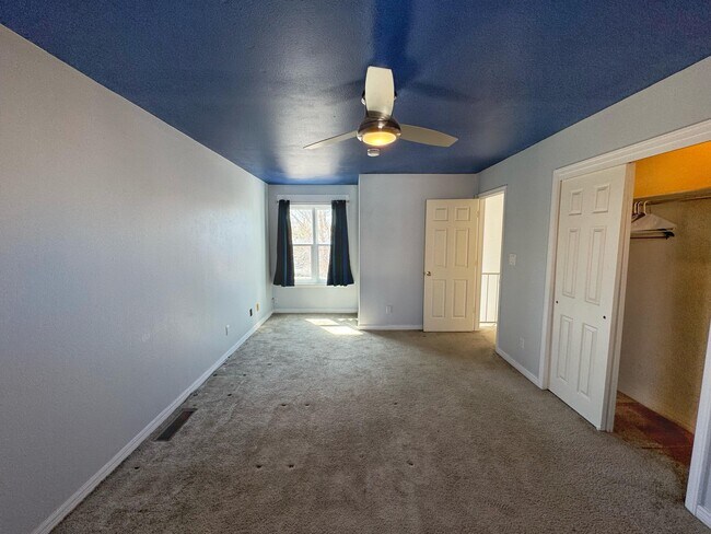 Building Photo - 2111 New York Ave SW