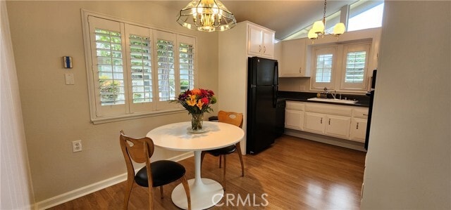 Building Photo - 694 Avenida Sevilla