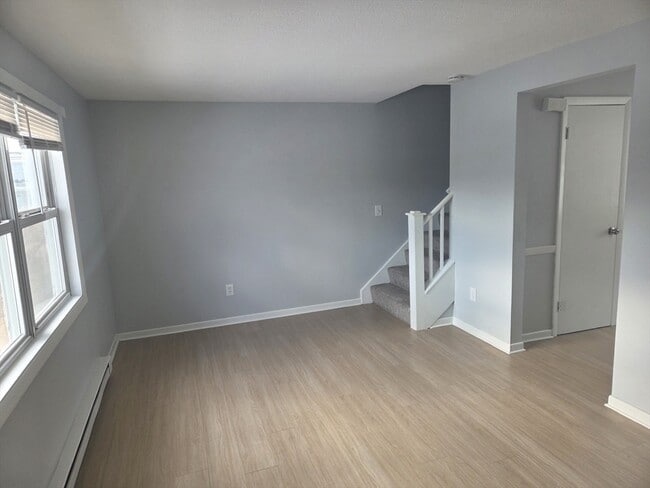 Building Photo - 0 Town House Ct