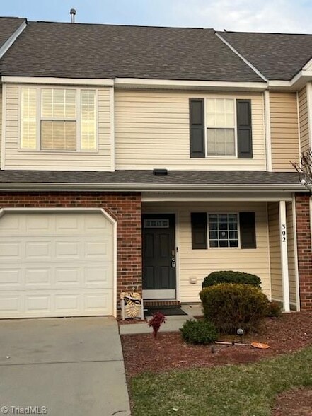 Building Photo - 302 Mourning Dove Terrace