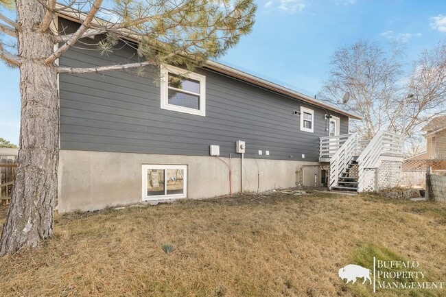 Building Photo - Spacious 6-Bedroom Home with Garden Oasis in Idaho Falls