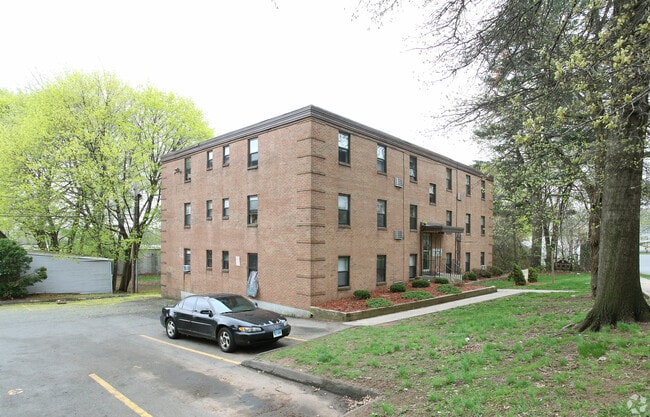 Building Photo - 20-30 Peck St