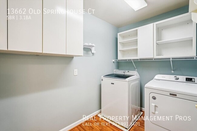 Building Photo - 13662 Old Springhouse Ct