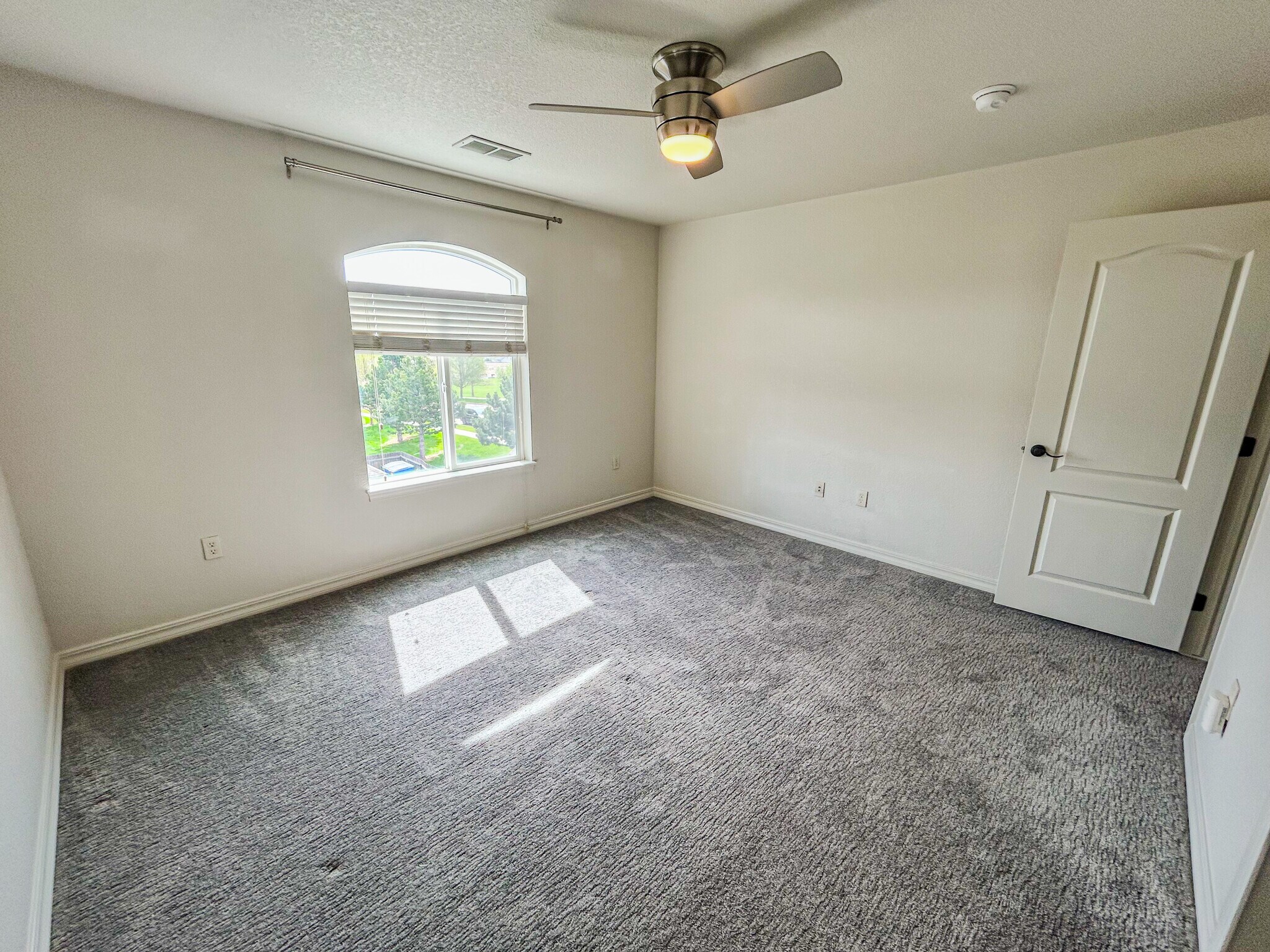 Second level bedroom - 5378 Palomino Ranch Pt