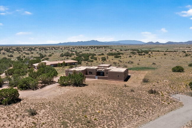 Building Photo - 45 Encantado Loop