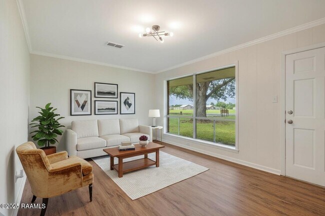 Building Photo - 17639 Pelican Rd