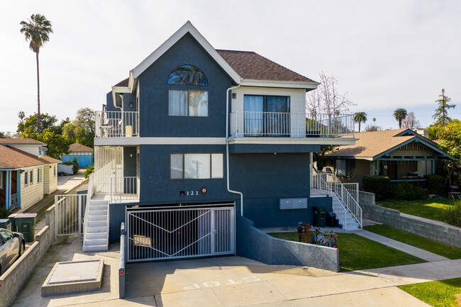 Building Photo - 123 S Roosevelt Ave