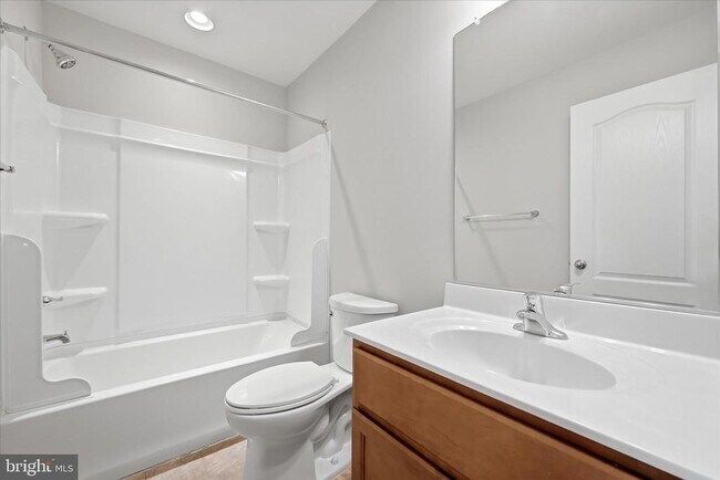 Building Photo - 117 Stribling Wy
