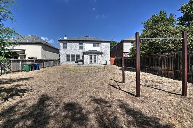 Building Photo - TWO STORY  |  4 BEDROOM  |  2.5 BATH  |  2135ft  |  GREAT SCHOOLS