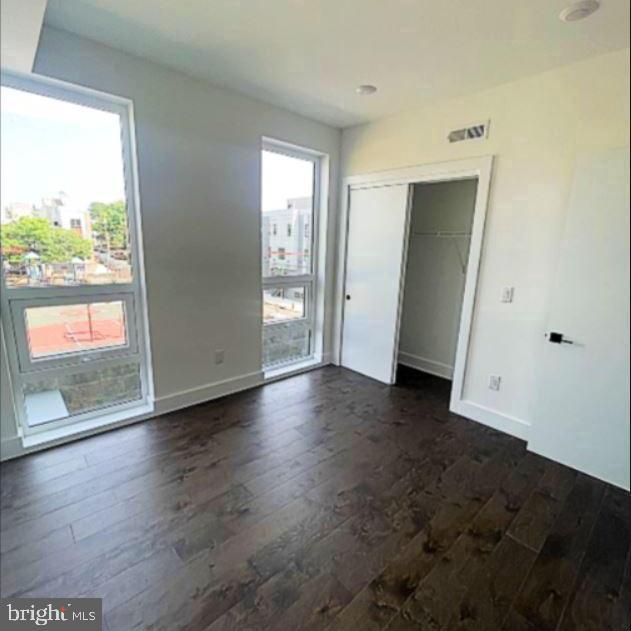 Building Photo - 1501 N 31st St