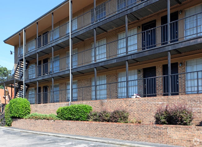 Highland Forest Park - Strata