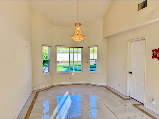 Building Photo - 1038 Regal Canyon Dr