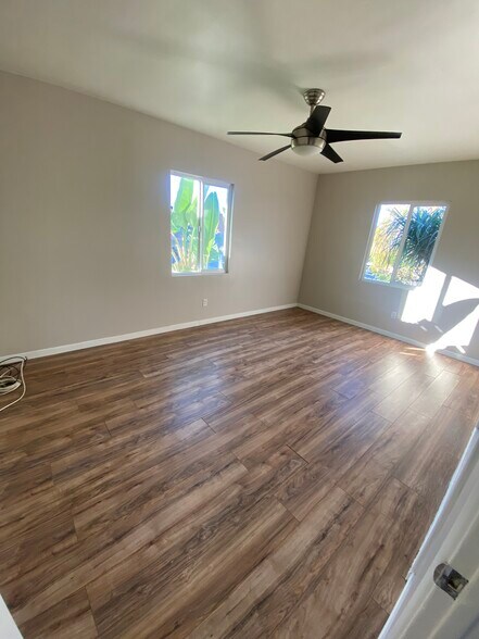 Building Photo - 1044 Tremont St